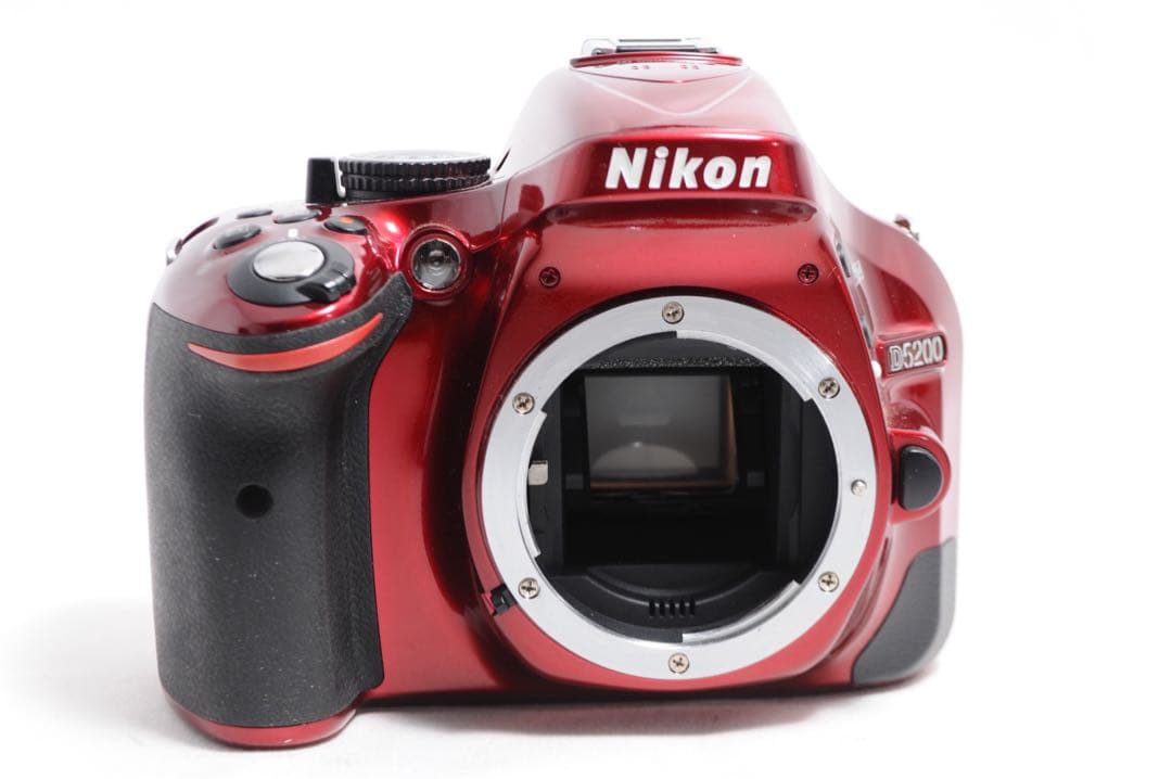 ショット数3700枚❤️Nikon D5200❤️ダブルレンズ❤️一眼レフカメラ