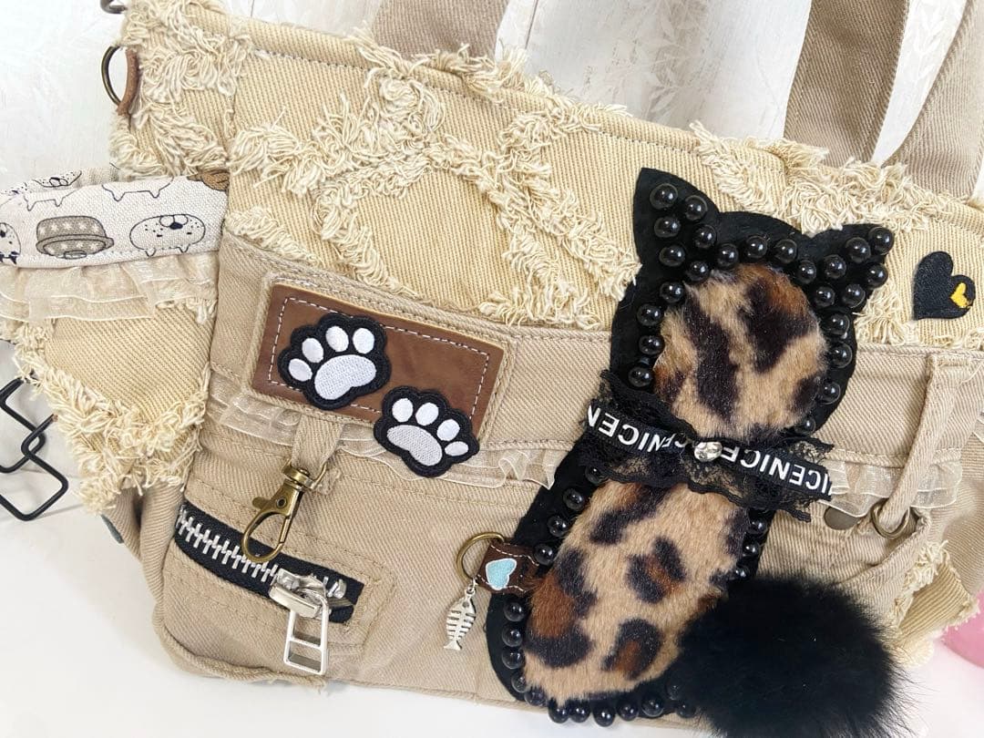 デニムリメイクバックS 茶フリンジ猫