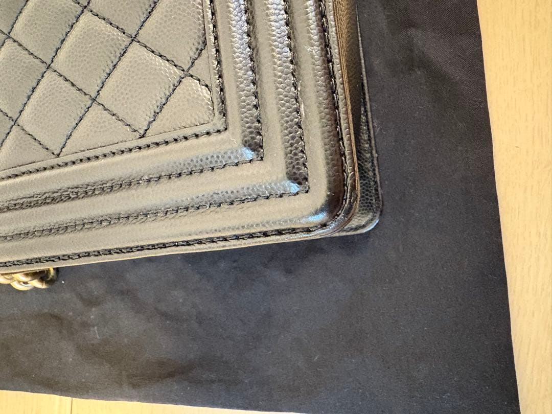 定価120万❣️シャネル ボーイキャビアスキン ショルダーバッグ ブラック