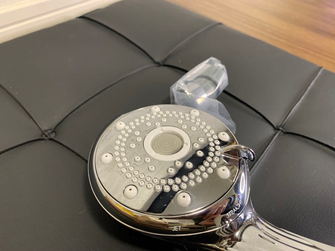 リファ　シャワーヘッド　ファインバブルピュア