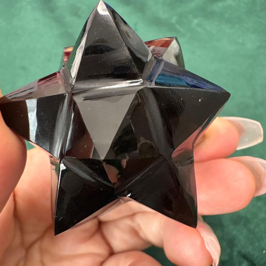 スモーキークォーツ マカバスター 台座付き