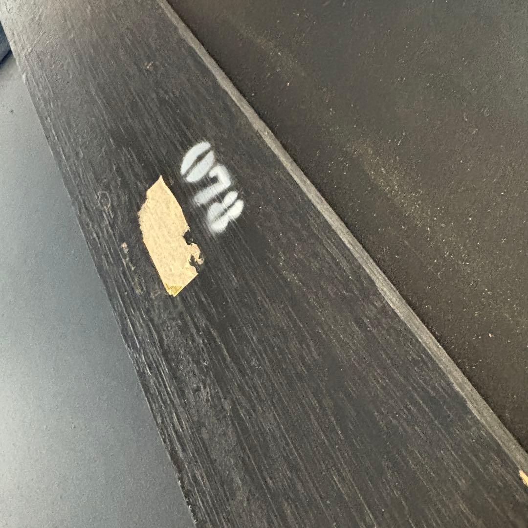 MAITLAND SMITH ブック型テーブル　ローテーブル　ガラステーブル