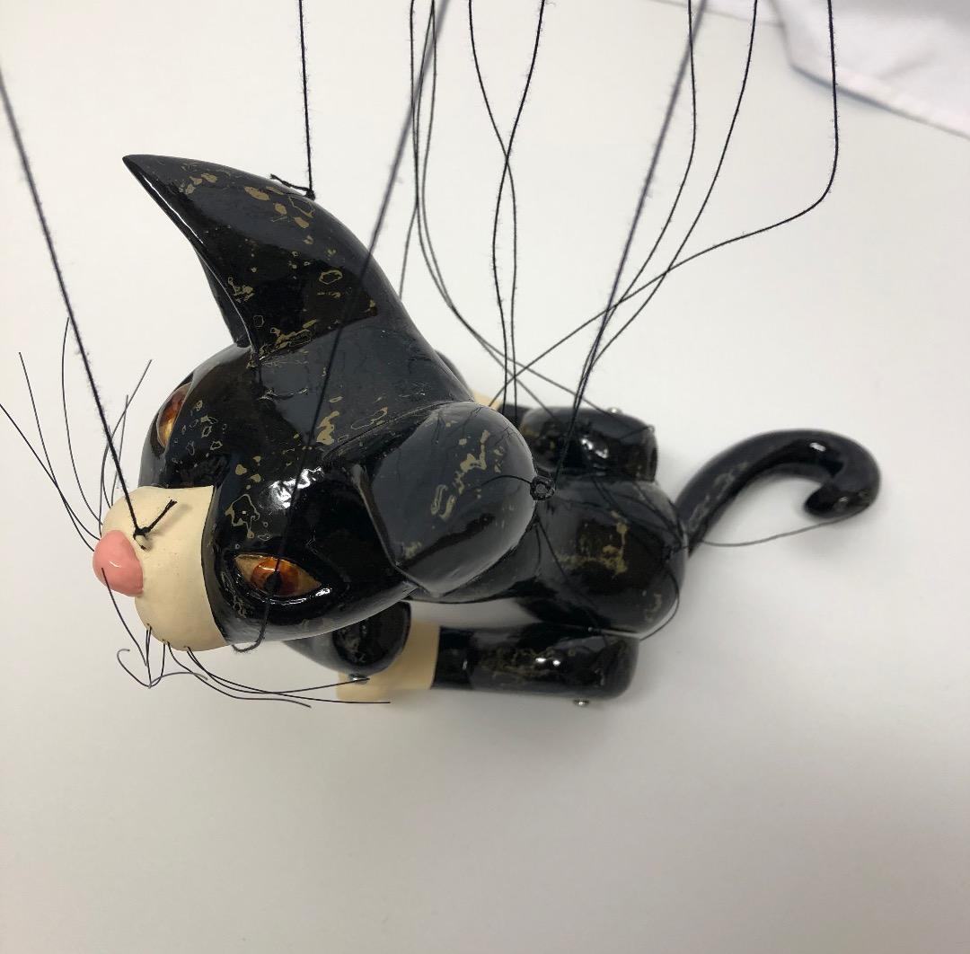 マリオネット　ネコ　ハチワレ　知育玩具