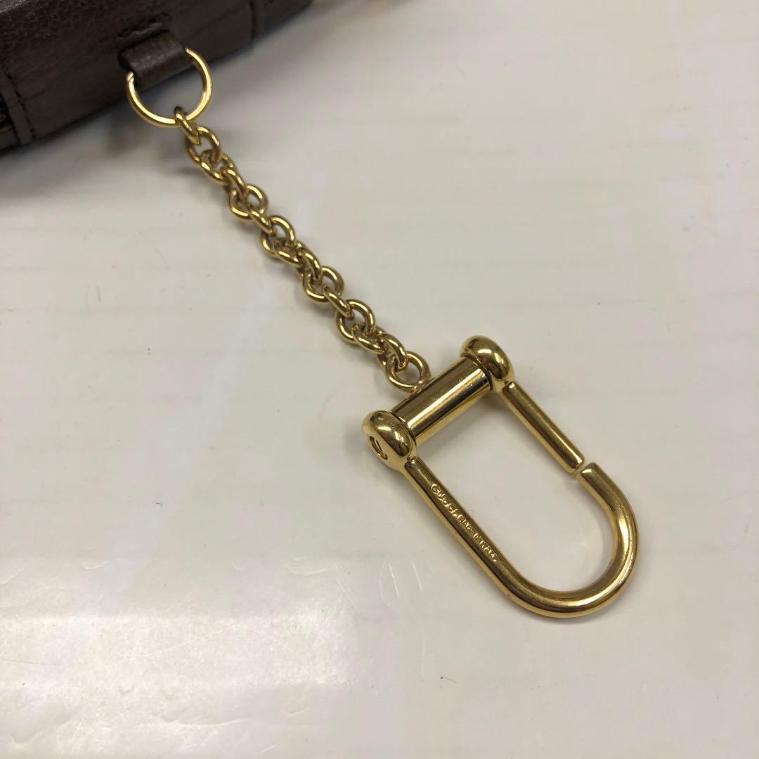 DBA01-20 グッチ ラウンドファスナー AirPods Pro ケース