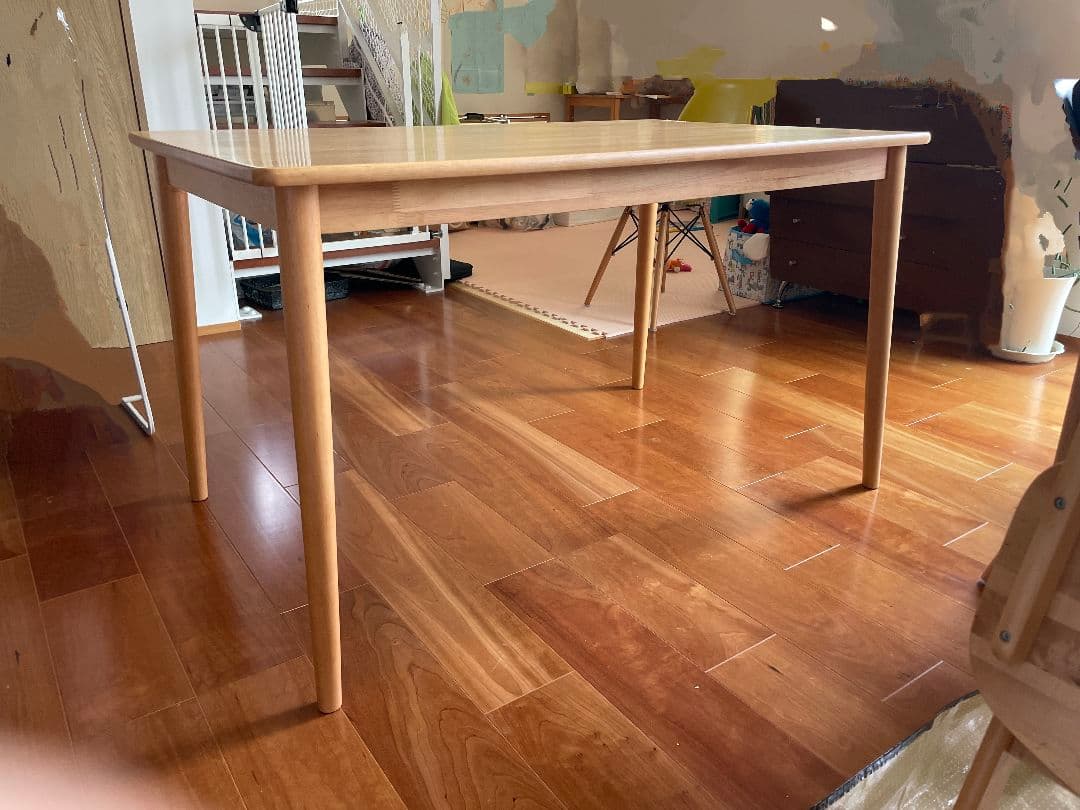 ともさん様　テーブル　机　ABUELA（アブエラ）　ダイニングテーブル