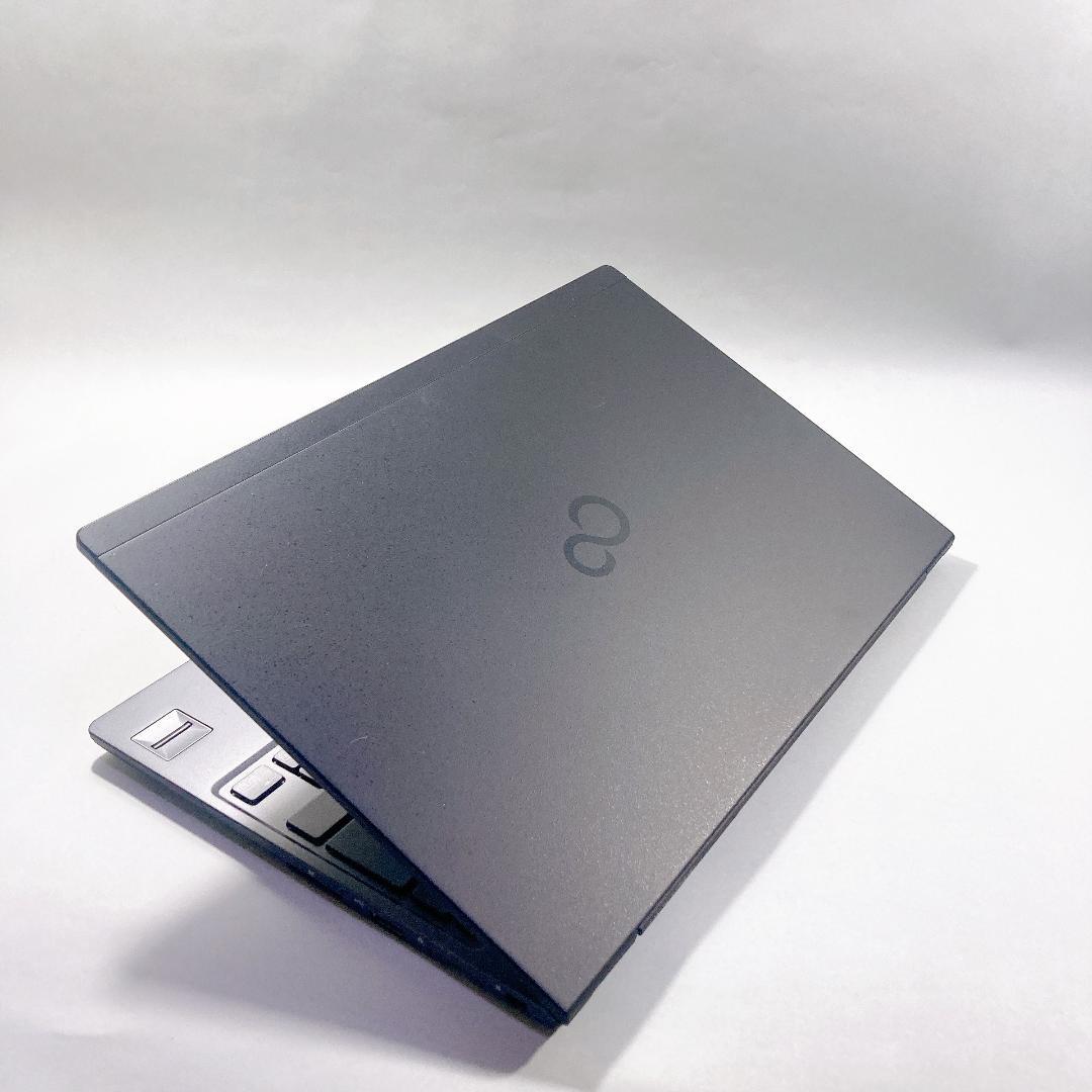 w123✨超軽量/爆速SSD/オフィス付/事務作業に快適/Wi-Fi✨ノートPC