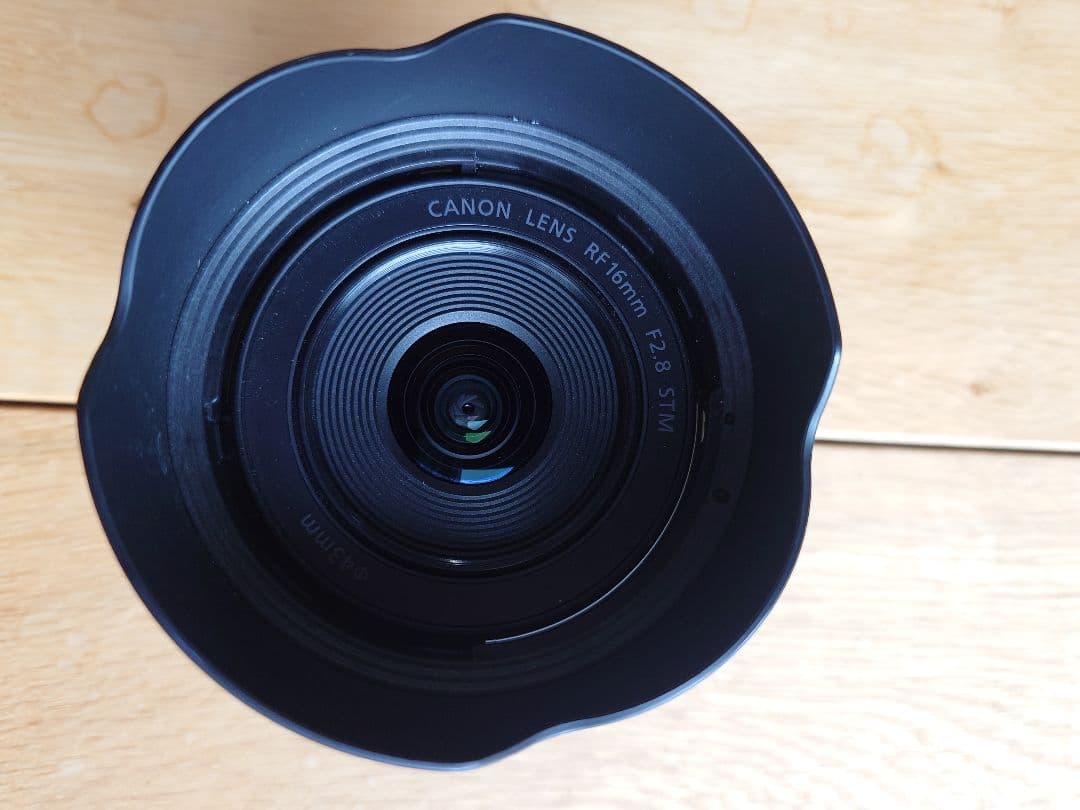 Canon RF 16mm F2.8 STM レンズ 純正フード付