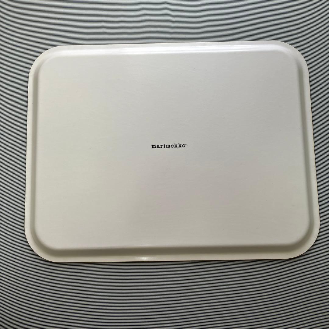 マリメッコ　廃盤カラー　トレイ