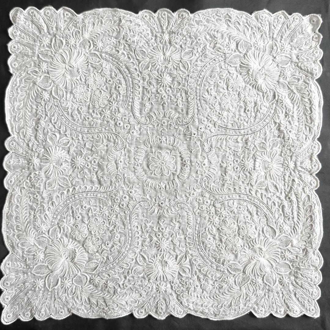 スワトウ　手刺繍「岳陽楼」汕頭ハンカチ　スワトー