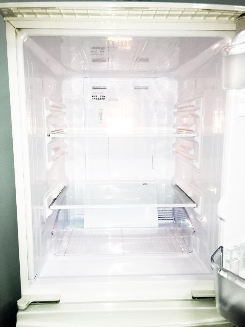 送料無料★◆中古★SHARP 137L 冷蔵庫【SJ-14W-W】