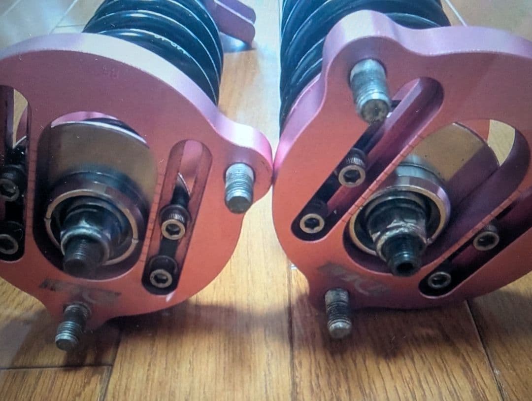 HONDAジェイドFR4,5社外車高調