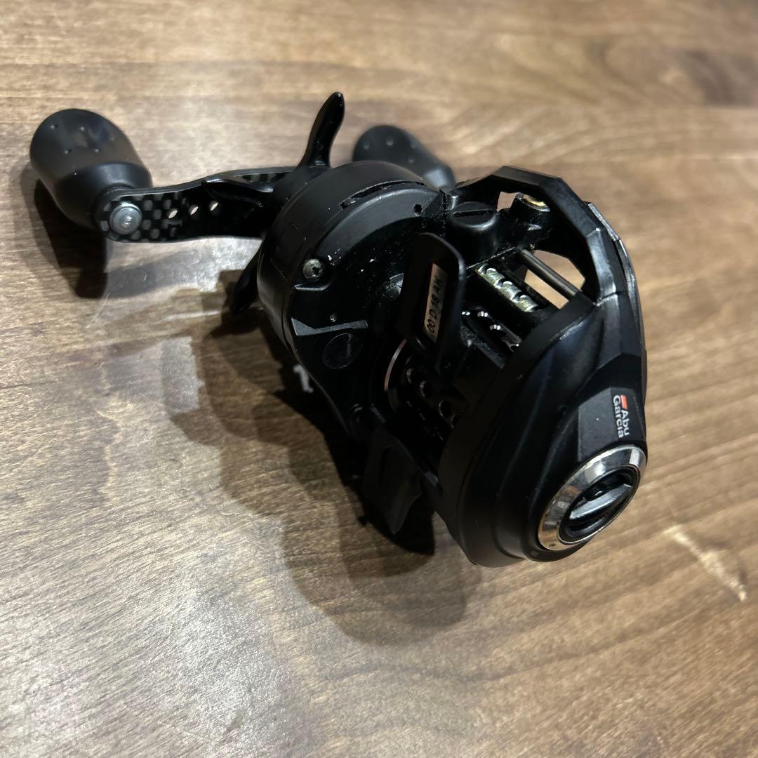 専用！美品　アブガルシア　ロキサーニBF8　リール 右ハンドル