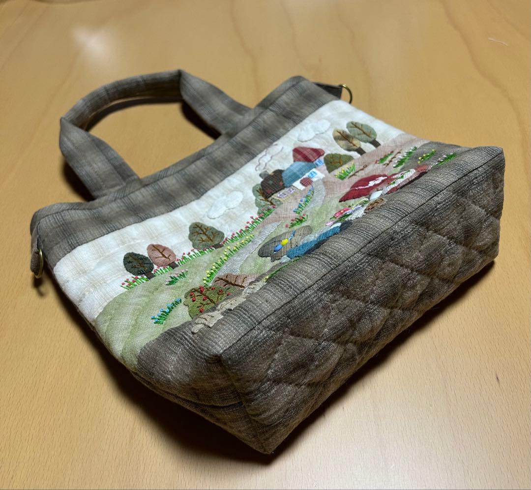 スーちゃんパッチワークバッグ　裏面ポケット付き