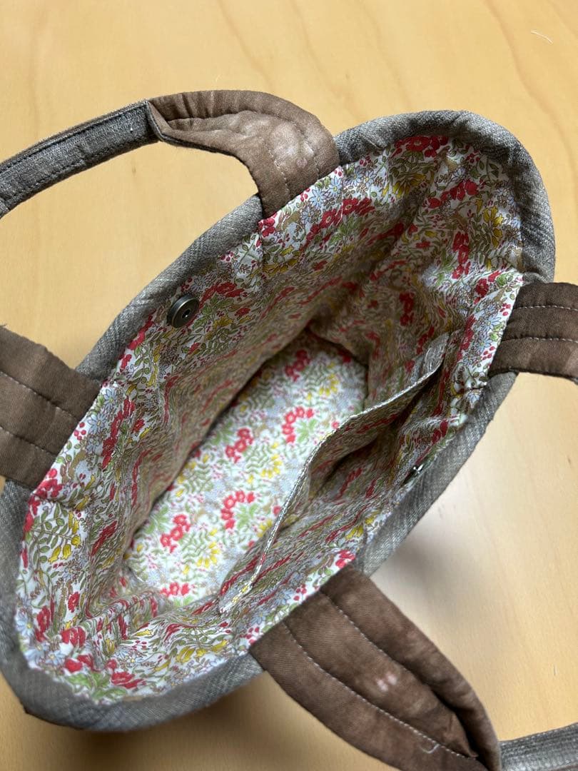 スーちゃんパッチワークバッグ　裏面ポケット付き
