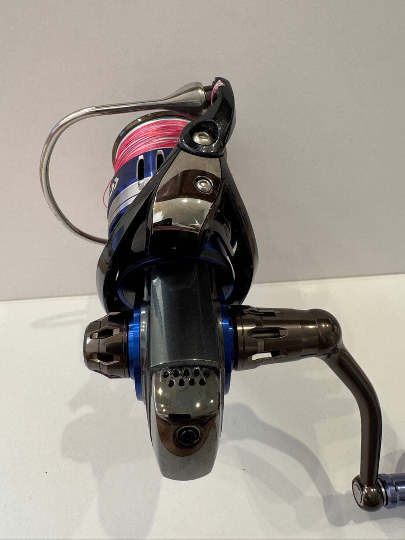 ★未使用★ ダイワ SALTIGA 4500H