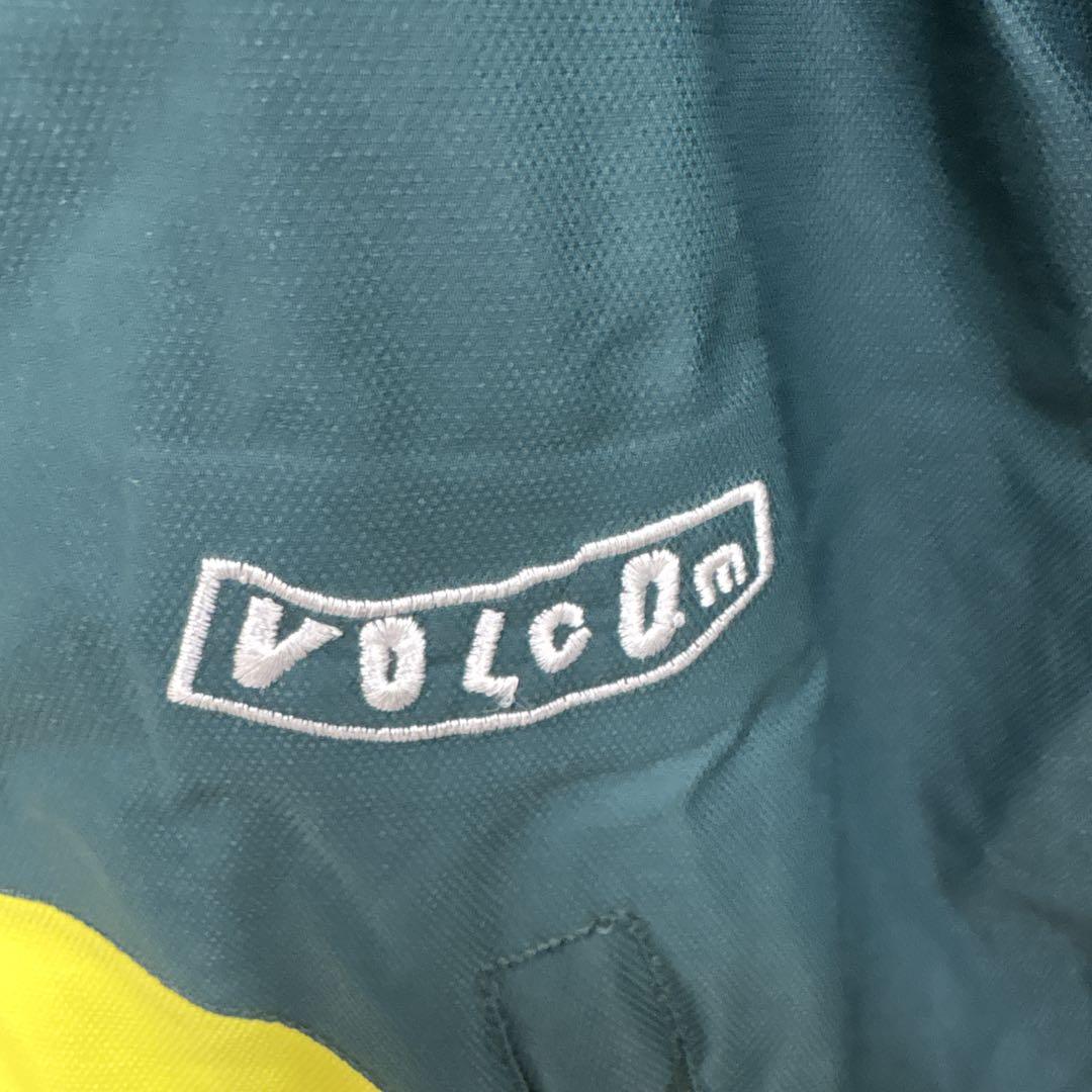 VOLCOM スノーウェア　スノーボードウェア　ウィンタースポーツ　ボルコム