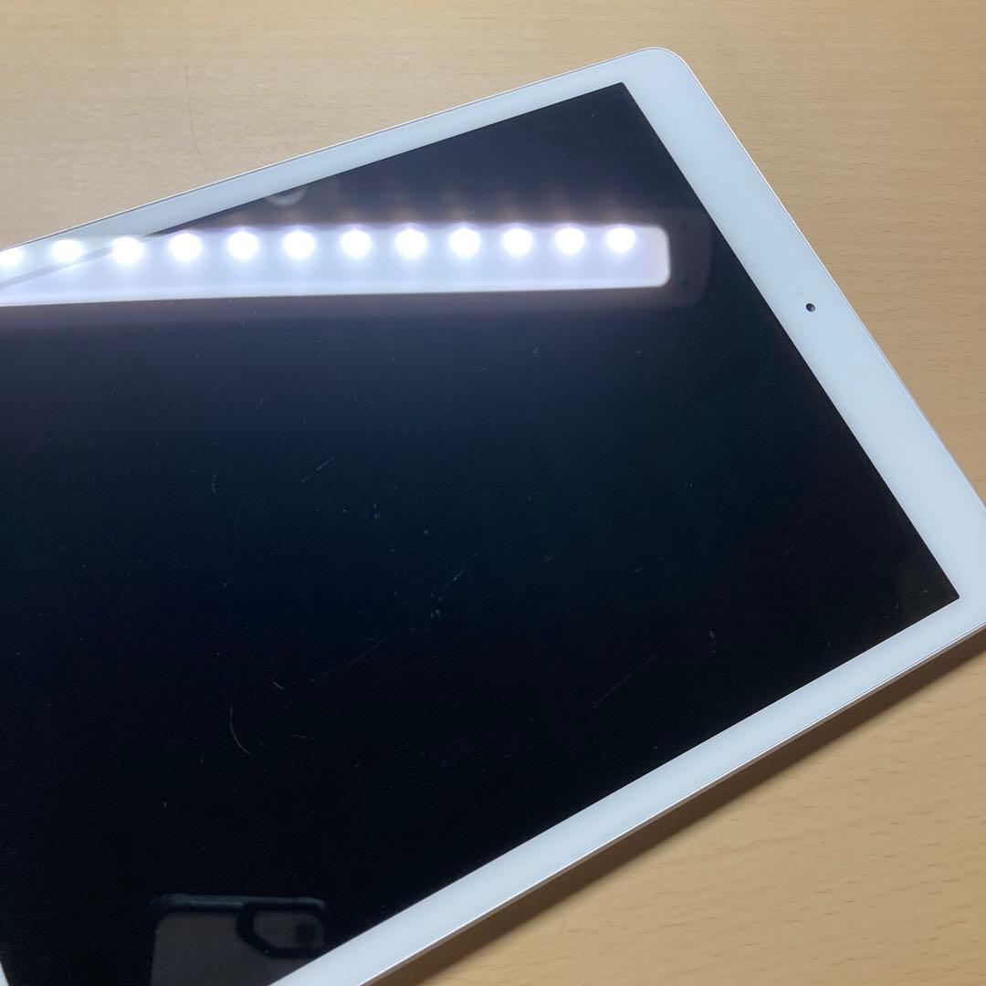 iPad 第8世代　ジャンク　A2270 起動不可