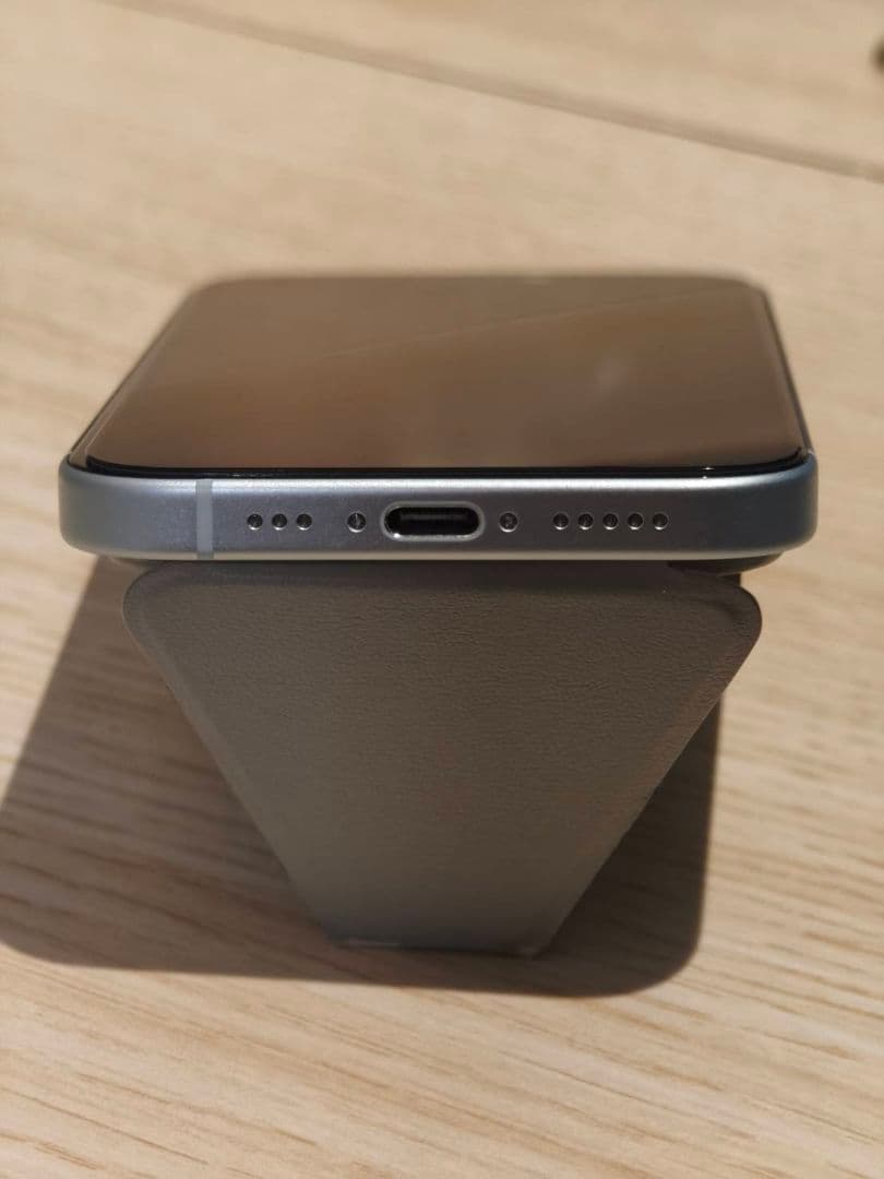 iPhone15 128GB ブルー　SIMフリー バッテリー84% 美品