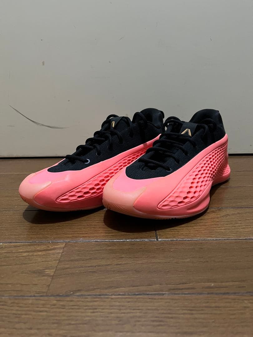 アディダス A.E.1 ロー \"アシッドレッド/コアブラック/アシッドオレンジ\"