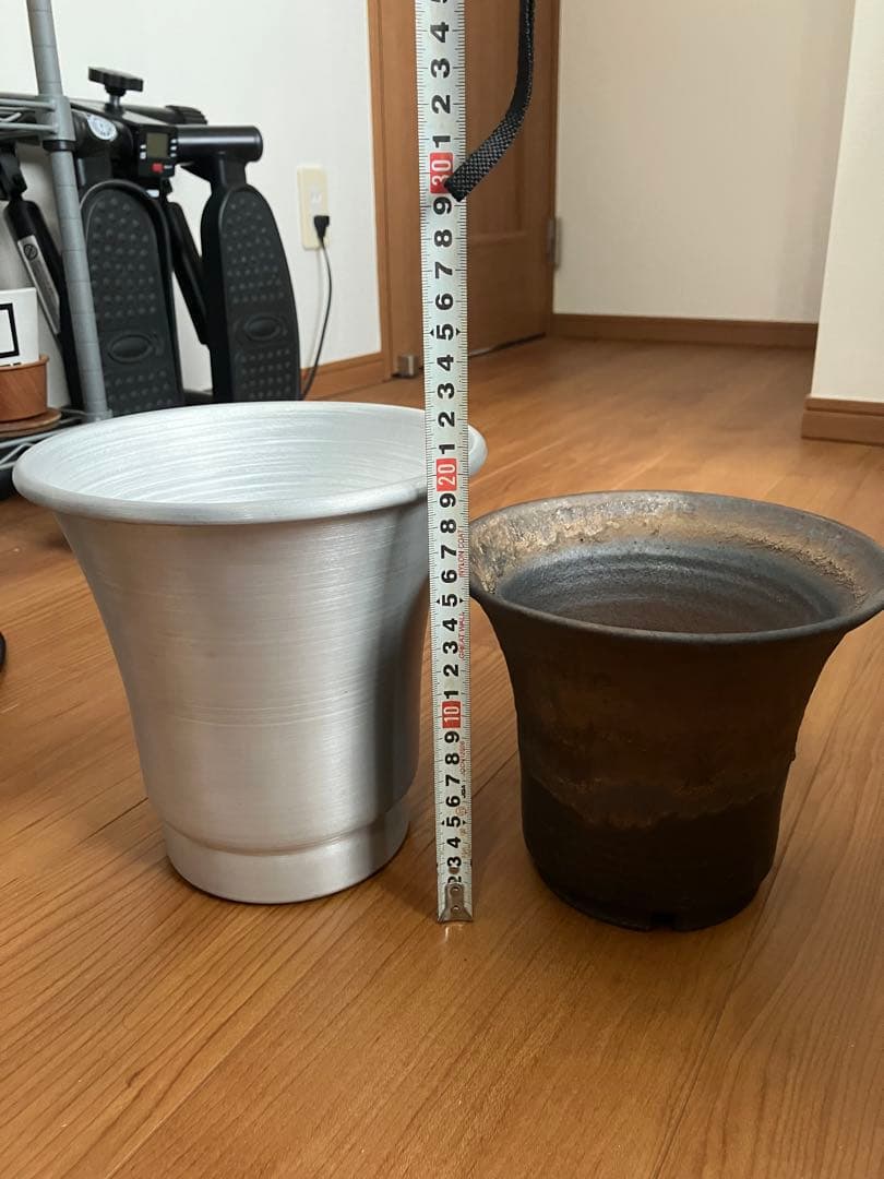 大きめ鉢　2点