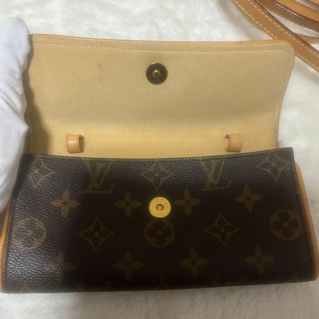 LOUIS VUITTON ルイヴィトン　モノグラム　ショルダー　ポーチ