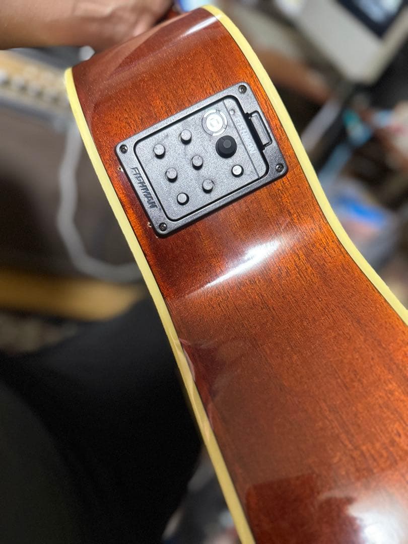 Gibson J-45 リヘッド個体？　良材