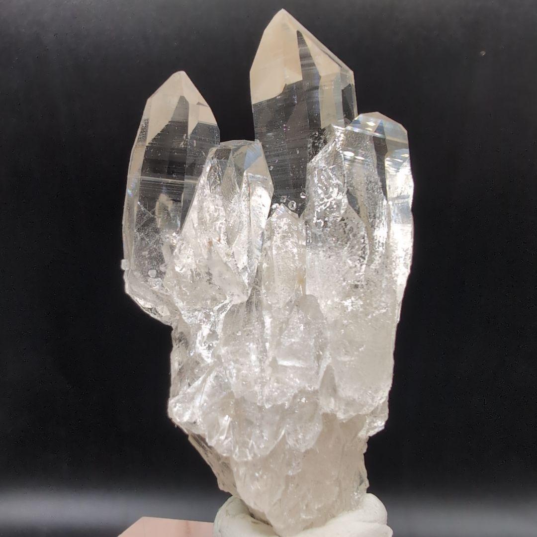 高品質 ガネッシュヒマール産　水晶　ポイント C