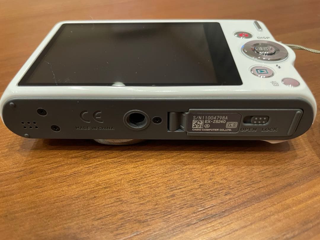 【美品】カシオ CASIO EXILIM EX-ZS240 12x バッテリー付