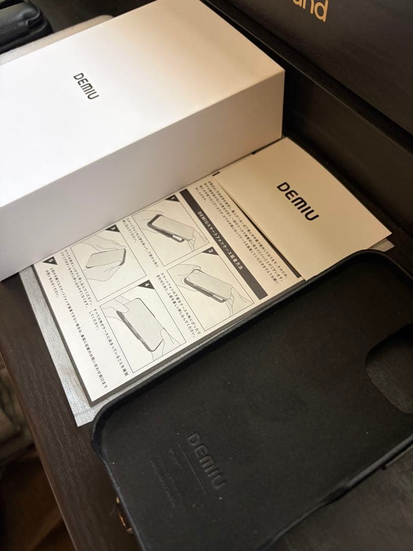 iPhone17◎DEMUスマホケース◎レザー