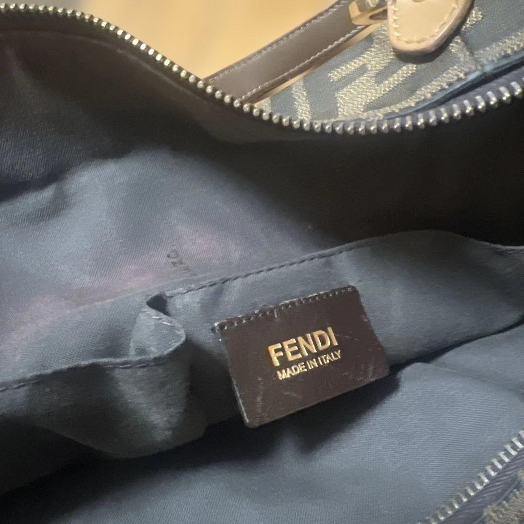 FENDI バッグ　ズッカ柄
