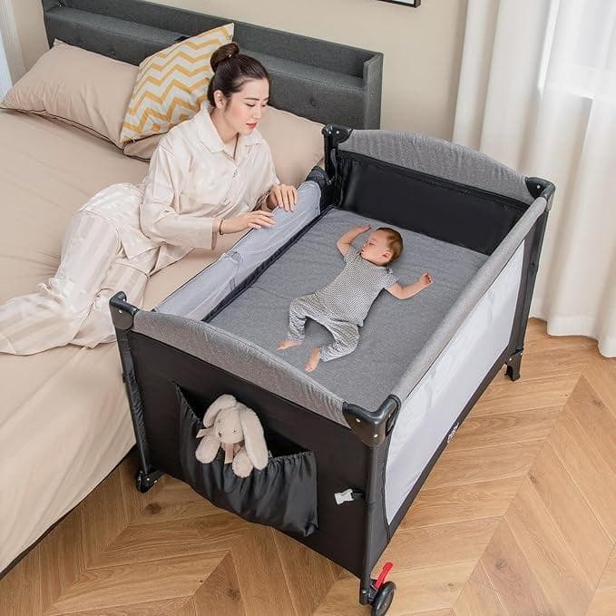 ベビーベッド 折りたたみ式 5-in-1 多機能 添い寝ベッド兼用 おむつ交換台
