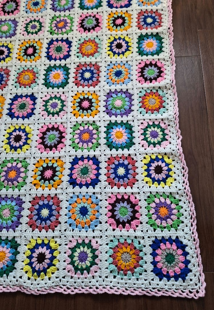 手編みモチーフブランケット