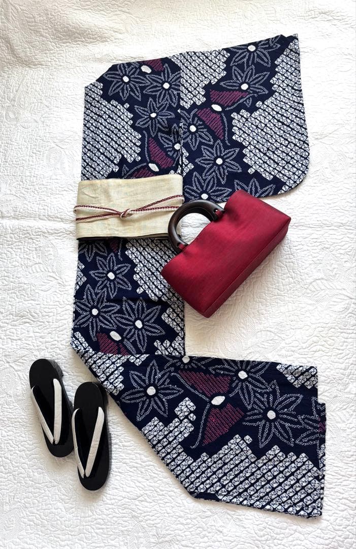 16時まで◆粋な大人の浴衣 ◆ 有松絞り 舞蝶文 仕立の大変上質な逸品 晩夏