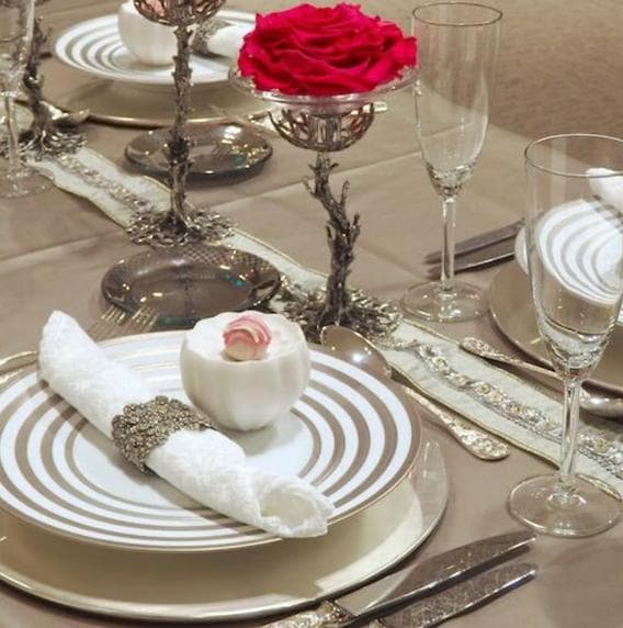 【☆新品☆】テーブルクロス グレージュ クリスマス テーブルコーディネート