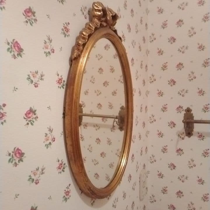 アンティーク調　オーバルミラー　壁掛け鏡　ゴールド　ウォールミラー
