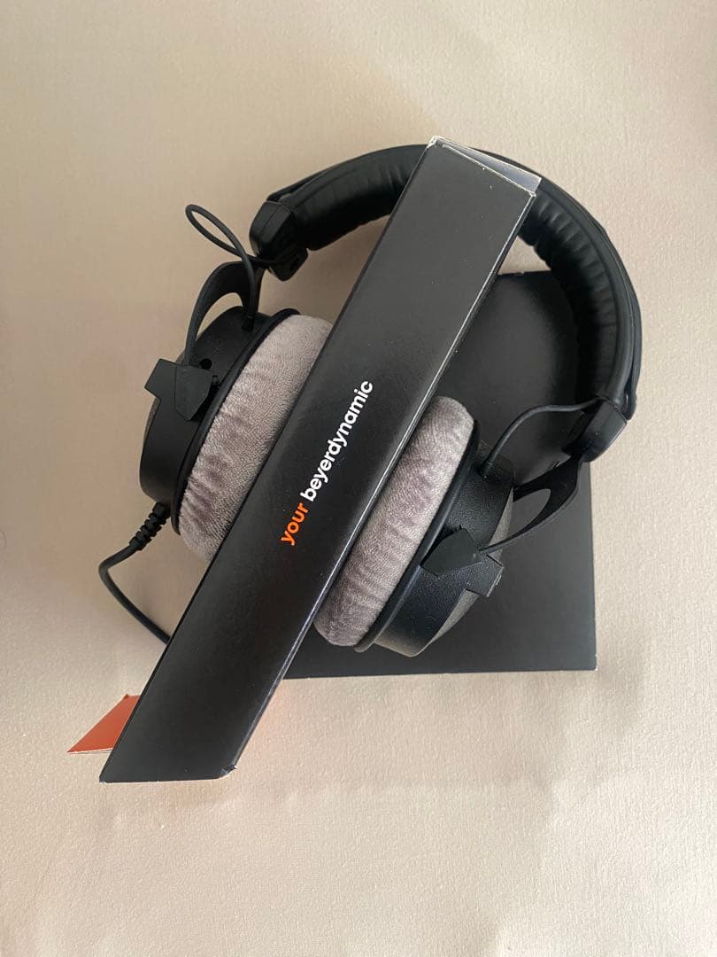 beyerdynamic DT 770 PRO ヘッドフォン