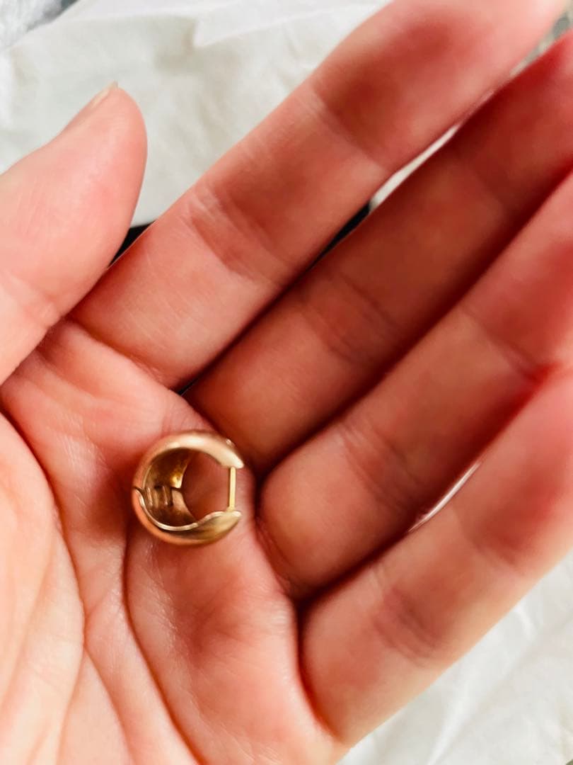 HUMETE CLASSIC PIERCEDEARRINGS hum 定価29万