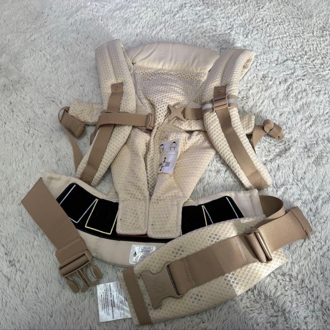 エルゴベビーOMNI Breeze 360 抱っこ紐 ナチュラルベージュ