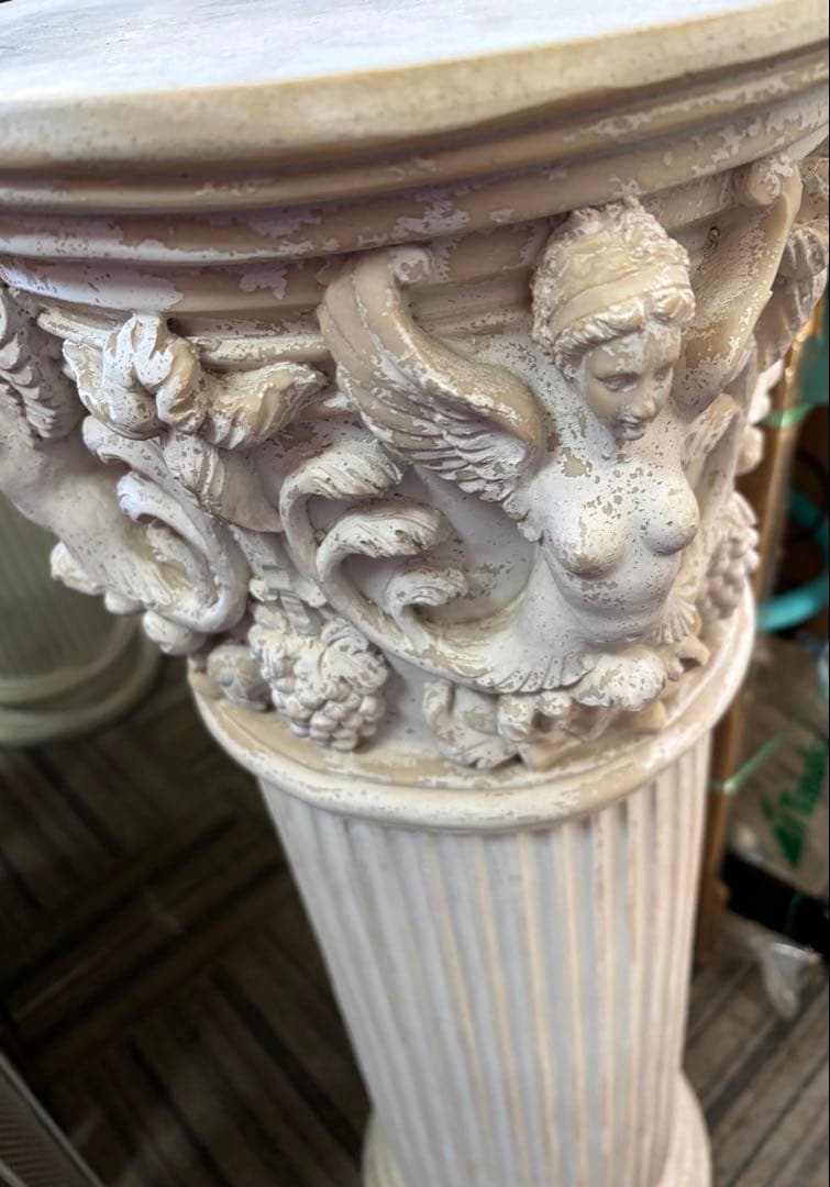 ヨーロピアンスタイルの石膏風スタンド（現状売）