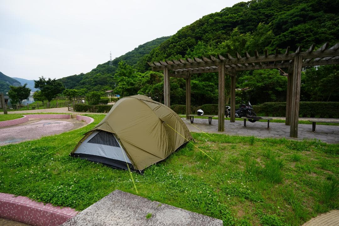 使用2回 焚火無 マエヒロドームプラス＆グランドシート付（注意：初期ペグ無し）