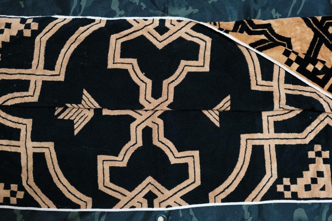 オールドマウンテン　OLD MOUNTAIN　kakemono 夏 キャメル