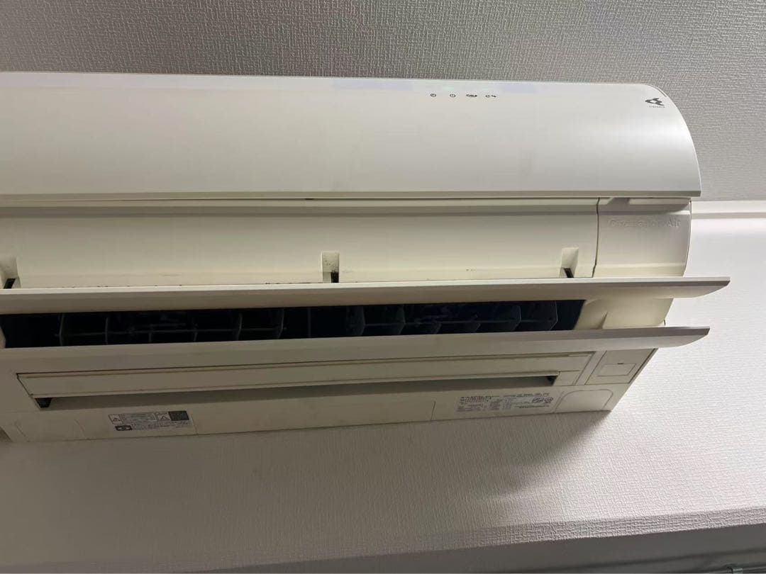 2015年製20畳用エアコン　室内機