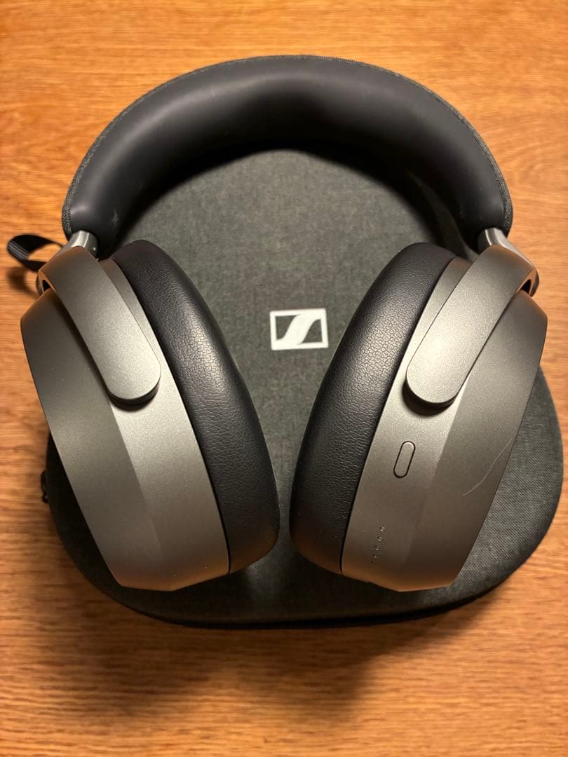 ゼンハイザー MOMENTUM4 グラファイト