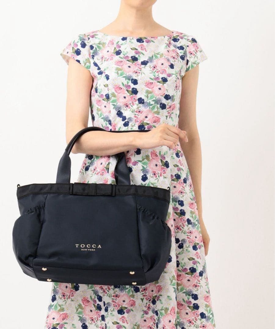 未使用　トッカ　完売品 DUAL RIBBON NYLON TOTEトートL 紺