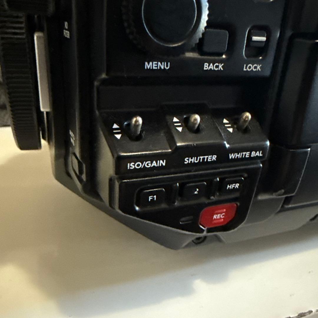 【URSA 12K撮影セット】 CFast512GB×2枚EFマウントVマウント