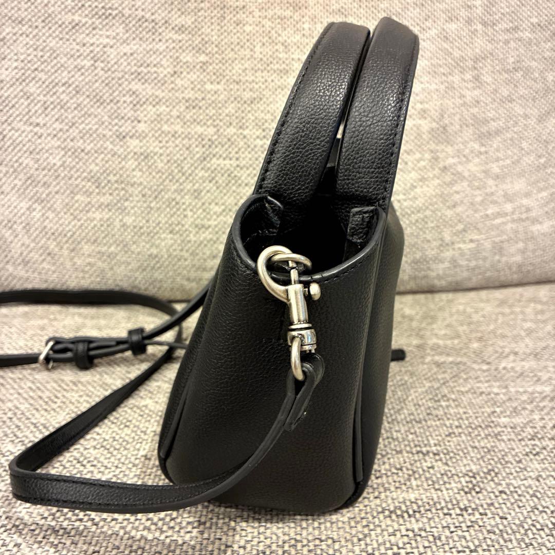 美品  MINIMAL MONO TINA BAGブラック