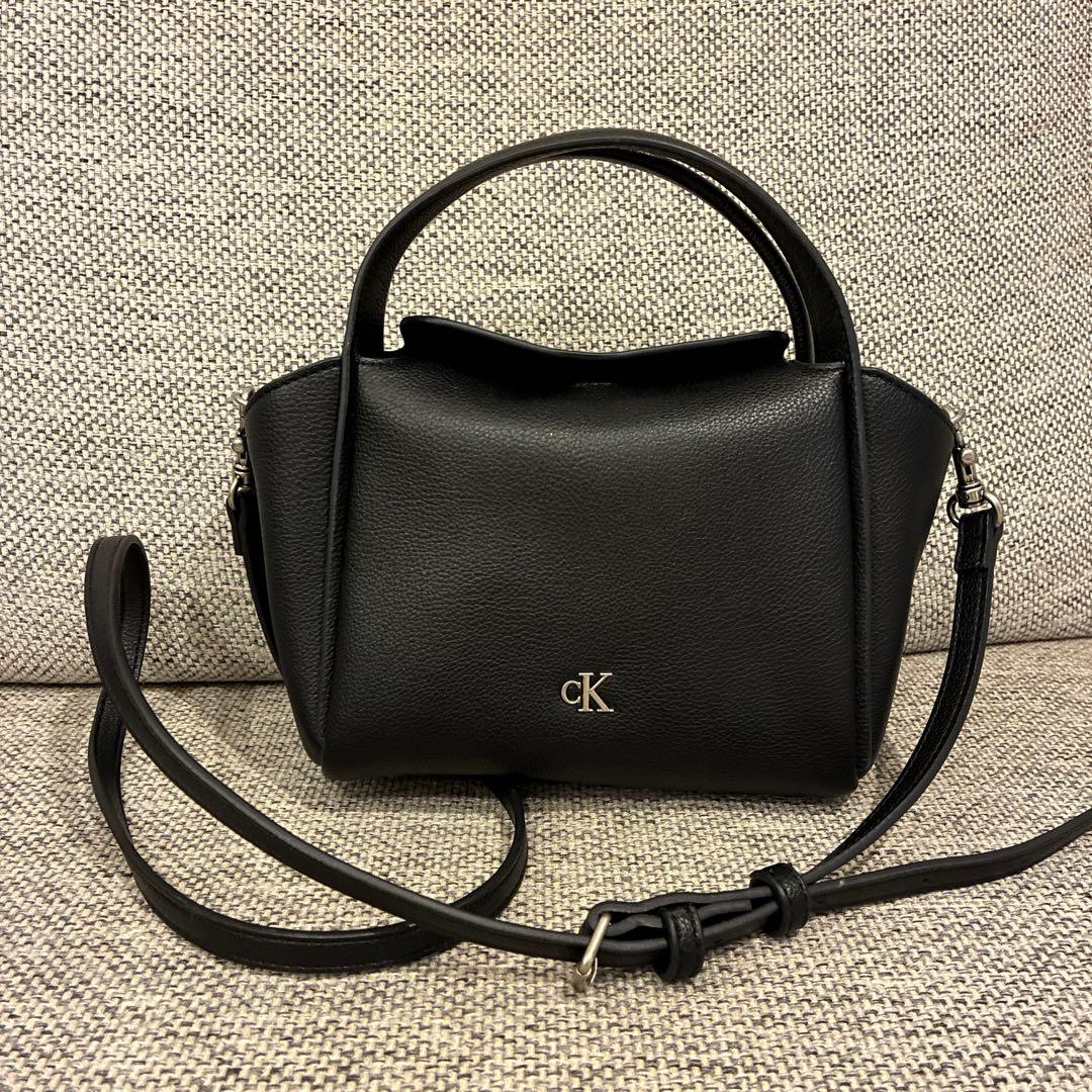 美品  MINIMAL MONO TINA BAGブラック