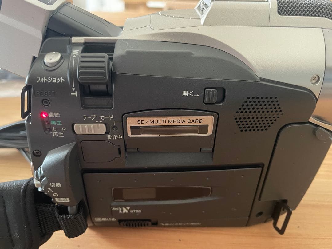 動作品【美品】Panasonic NV-MX3000 ビデオカメラ 本体