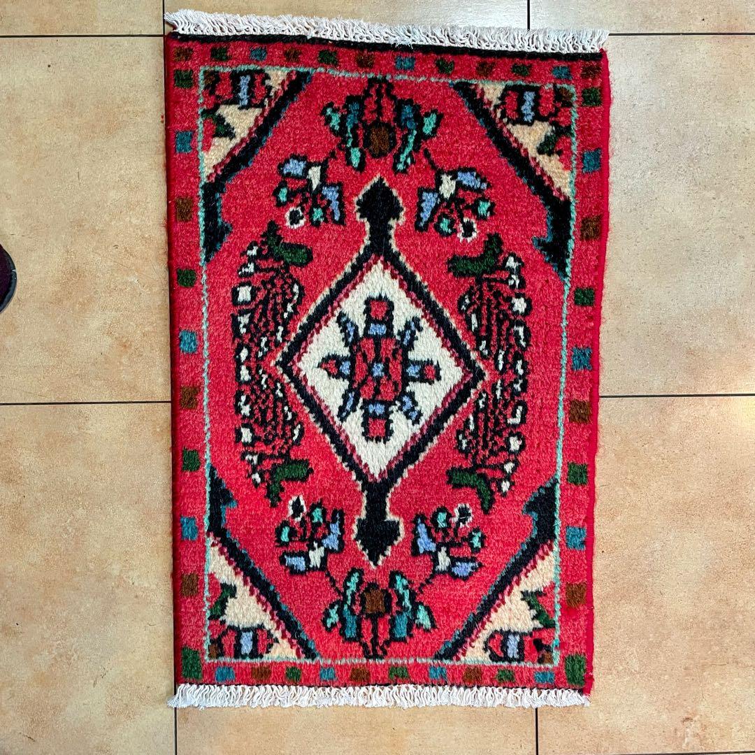 トライバルラグ ハマダン産 本物 ペルシャ絨毯 手織りサイズ 36\54cm