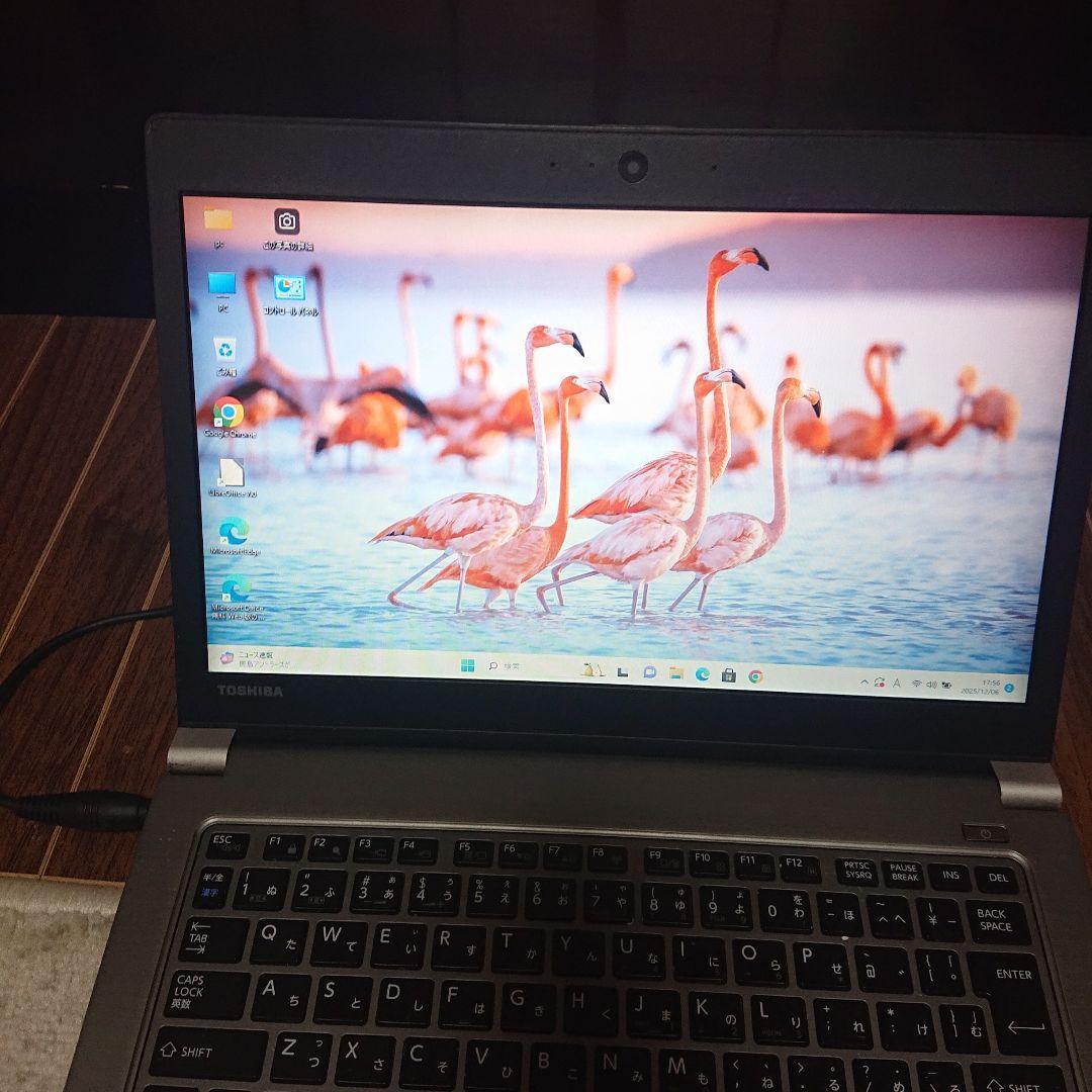 Toshiba 13.3インチノートPC Intel Core i5